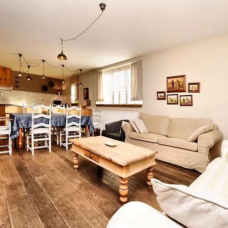 펜션 Cozy In - Grand-halleux Ennal