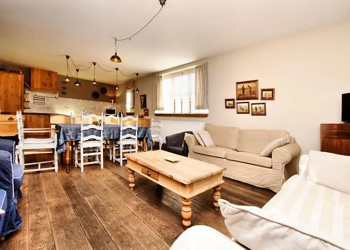 펜션 Cozy In - Grand-halleux Ennal