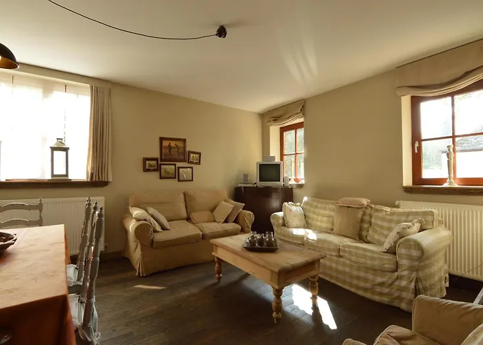 Cozy In - Grand-halleux 펜션 Ennal